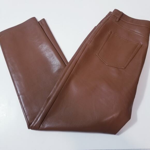 Aritzia Wilfred Soft Vegan Leather High Waisted Pants - Picture 10 of 13